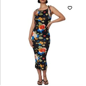 NWT‎ We Wore What Danielle Bernstein Tropicana Dress Small Black Floral Maxi